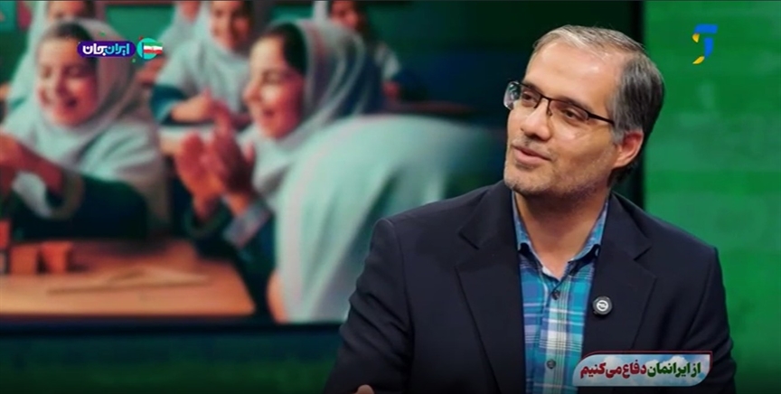 معلم و مدیر مدرسه طراح اصلی اجرای بسته‌های تربیت و یادگیری از ایرانمان دفاع می‌کنیم