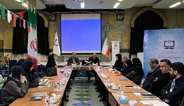 راهنمای عمل برنامه درس محیط‌زیست تدوین می‌شود