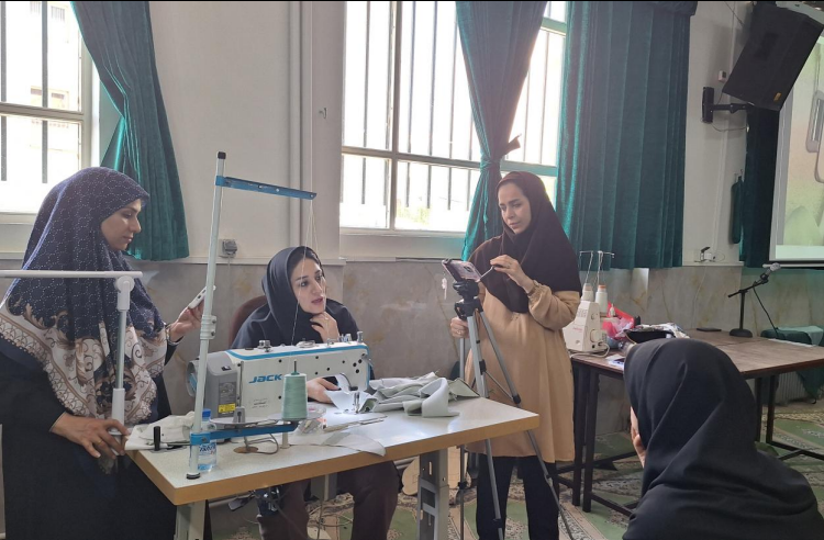 توانمندسازی هنرآموزان رشته‌ طراحی و دوخت در دوره تخصصی الگوسازی و دوخت لباس آموزش و پرورش شهر تهران