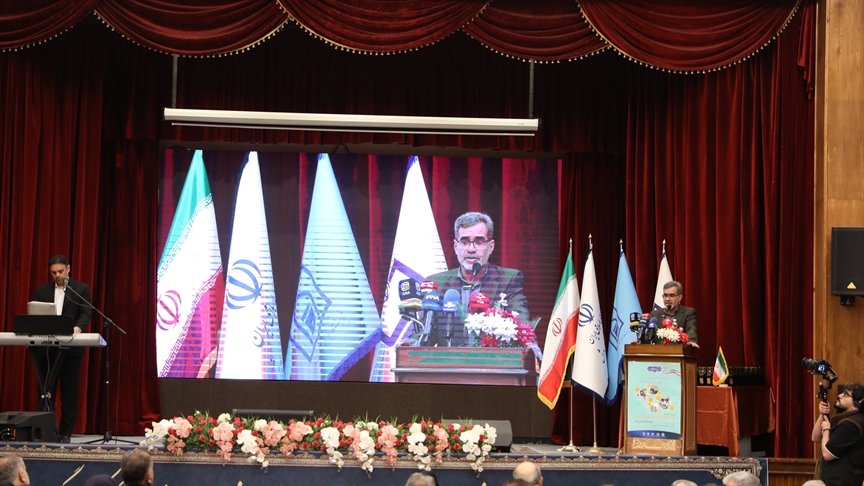 مشارکت بیش از ۸۱ هزار دانش‌آموز و ۷۸ هزار معلم در جشنواره ملی تجلیل از پژوهشگران، فناوران و آثار پژوهشی برگزیده کشور