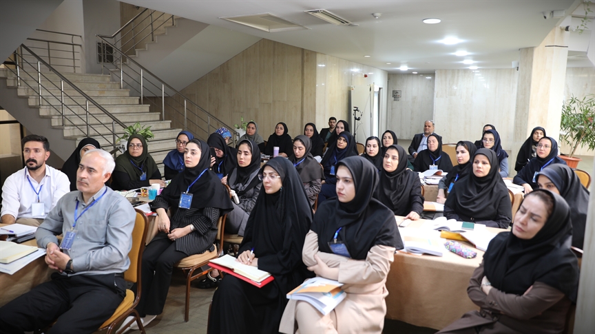 از «راهنمای تفصیلی» تا «بسته‌های تربیت و یادگیری»؛ تمرکز بر عملیاتی‌سازی برنامه درسی