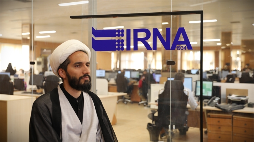 توزیع ۱۶۳ میلیون جلد کتاب درسی/بازنگری در کتب درسی فنی و حرفه‌ای بر اساس نیازهای بازار کار