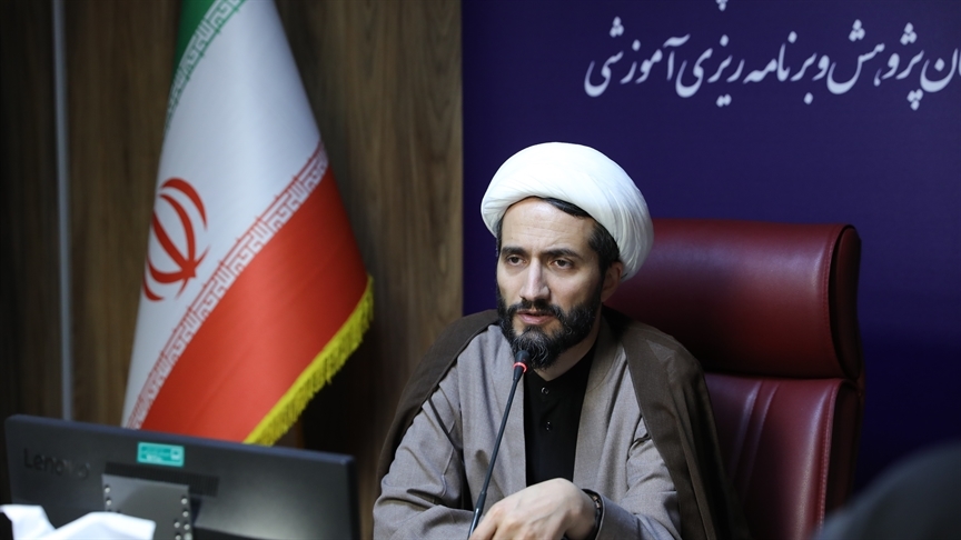 طرحواره تحول در برنامه‌درسی؛ کلان پروژه اصلی در زمینه بسته‌های تربیت و یادگیری جدید / بازتالیف یا تغییرات کلی کتاب‌های درسی پایه‌های دهم و یازدهم ۳۰ رشته شاخه فنی و مهارتی