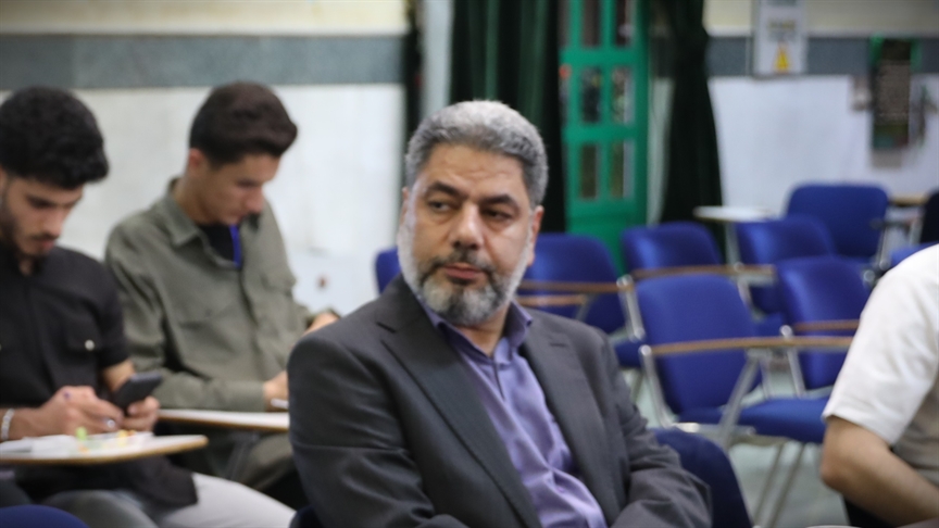 «نشان رشد» تضمین‌کننده انطباق منابع آموزشی با برنامه درسی است