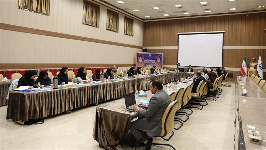 نشست «بازاندیشی آموزش ریاضی در رشته علوم انسانی» به روايت تصوير