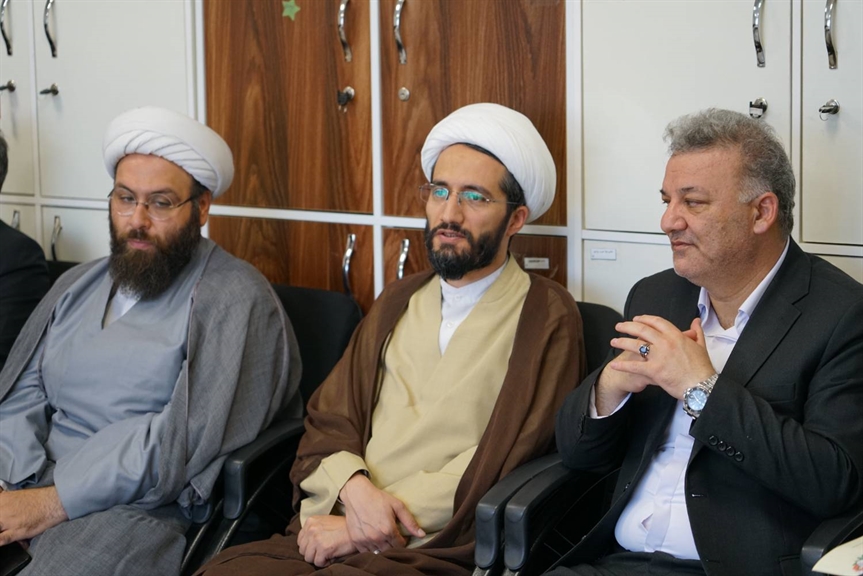 هنرآموز، مهم‌ترین عامل در ساختن شخصیت هنرجویان است / فعالیت عملی و مهارتی، میانبری برای ساخت شخصیت دانش‌آموزان است