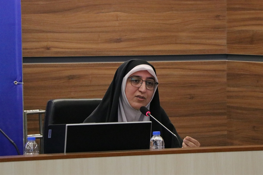 راهبران برنامه درسی در زیست بوم جدید برنامه درسی نقش مهمی در تربیت دانش‌آموزان سالم، شاد و مسئولیت‌پذیر دارند