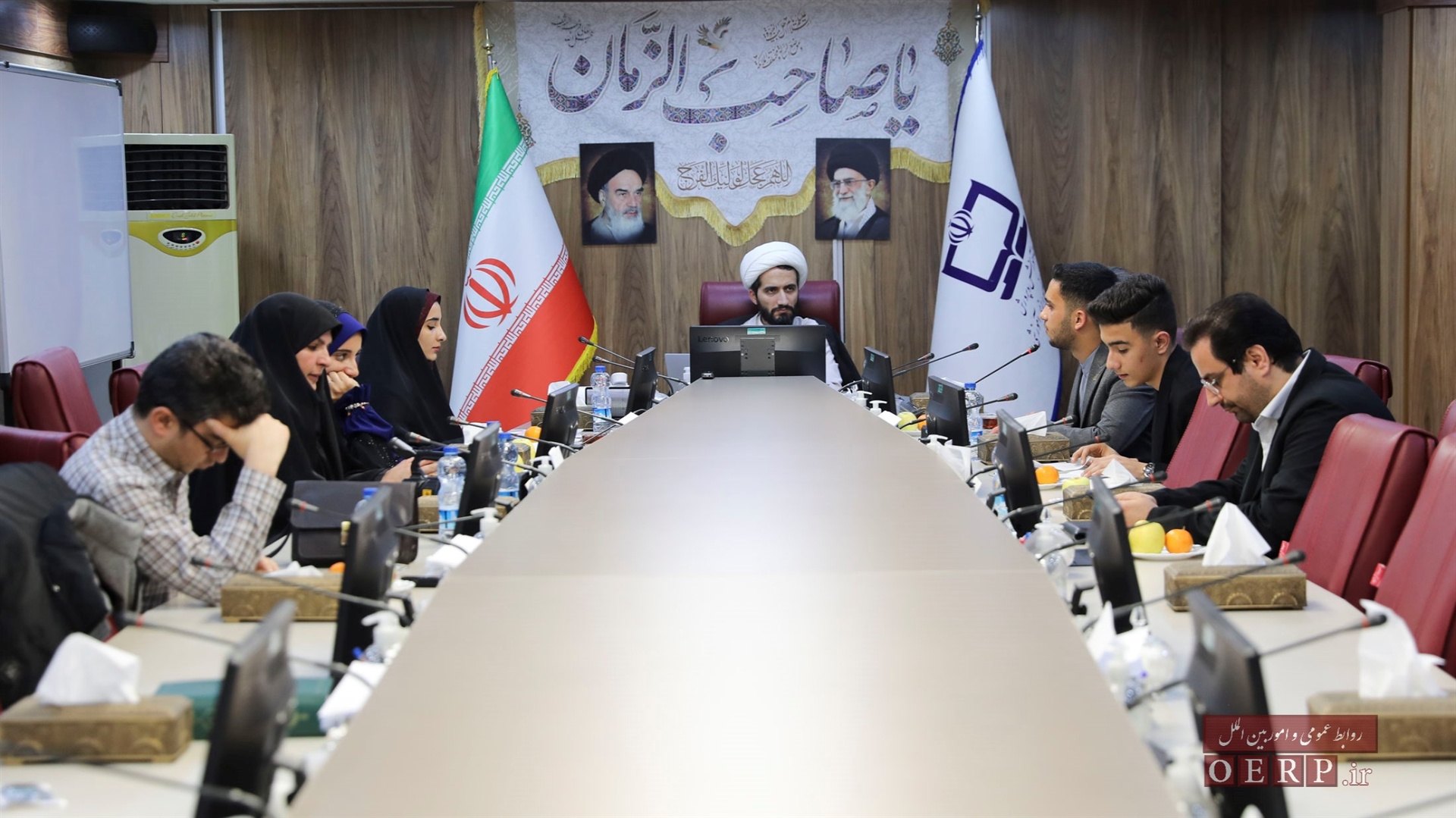 نشست رئيس سازمان پژوهش و برنامه ريزي با نمايندگان مجلس دانش آموزي