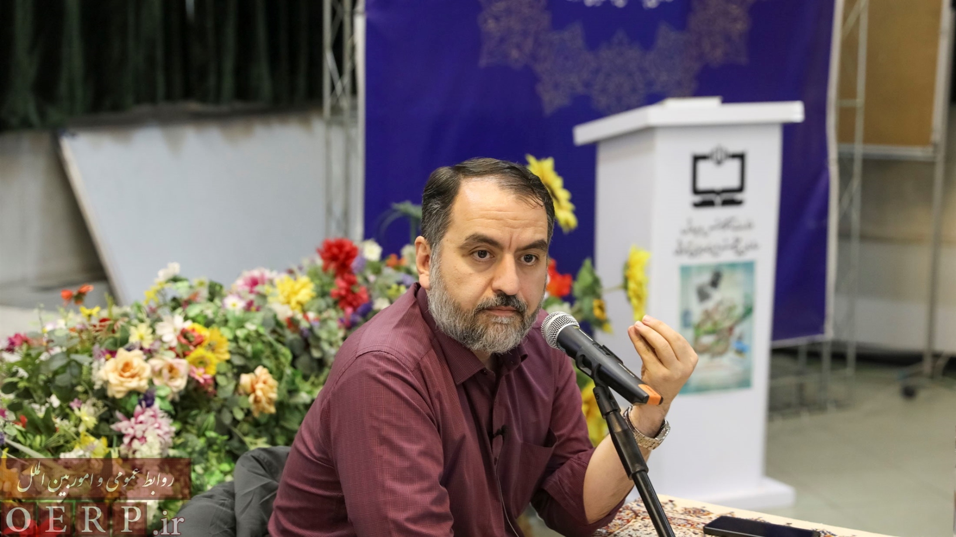 نشست هم اندیشی با عنوان تحول بنیادین ؛ رسالت امروز بسيج فرهنگيان