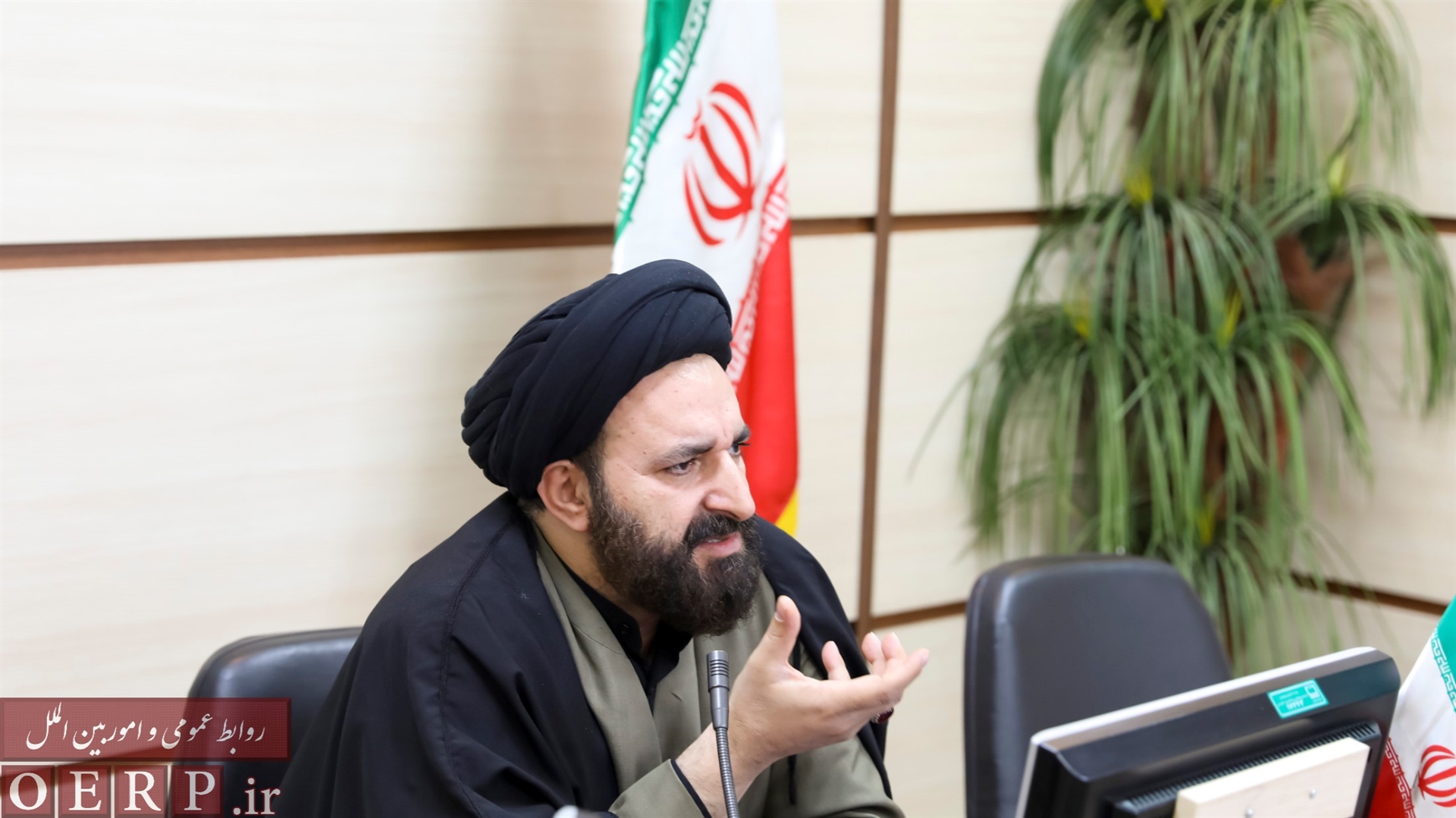 دوره دانش افزایی اعضای هیئت علمی با حضور حجت الاسلام دکتر سید امین الله دادگر عضو‍ هیئت علمی و مدیر کل حوزه ریاست نهاد نمایندگی ولی فقیه در دانشگاه ها