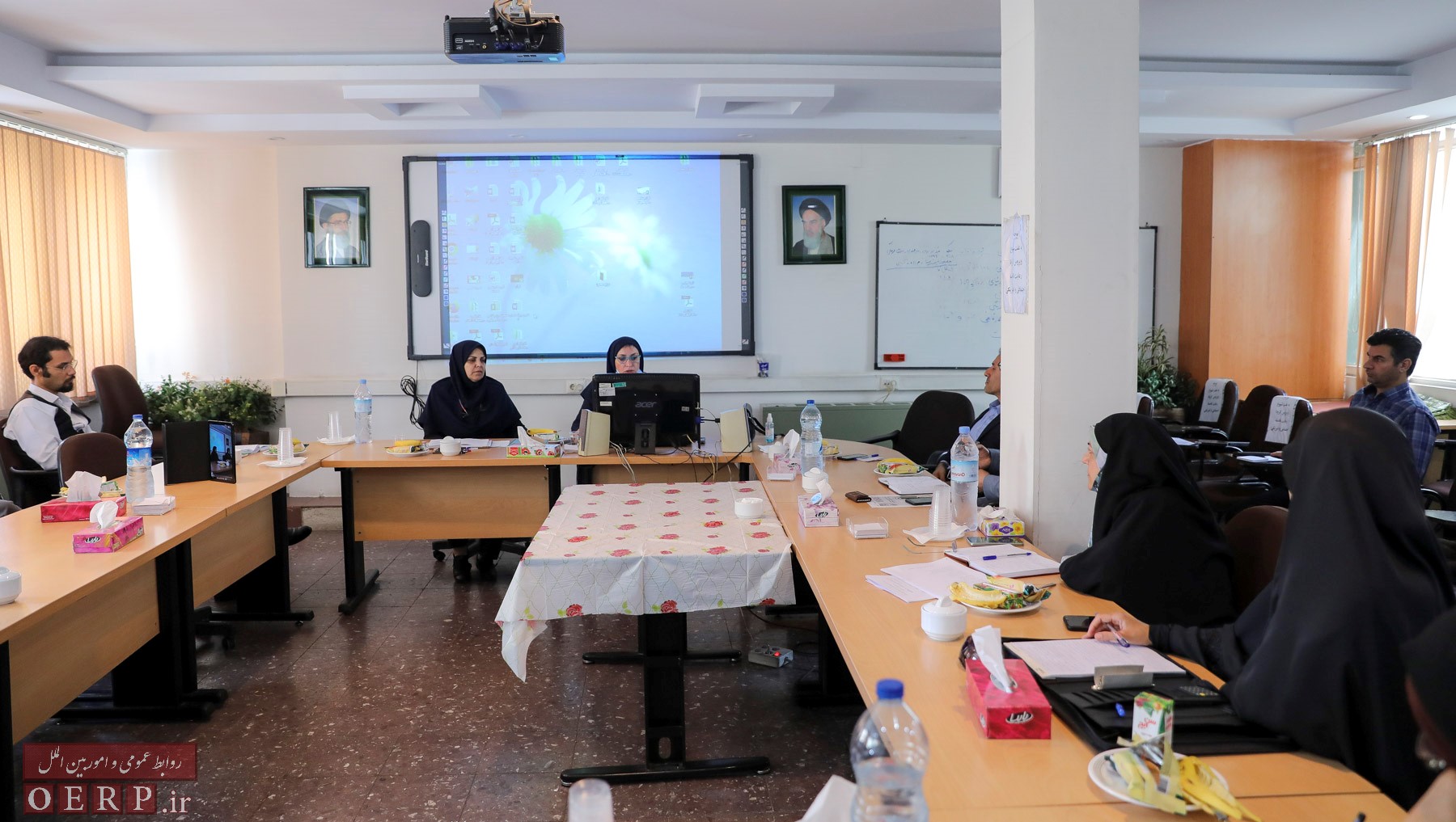 كارگاه آموزشي شاخص‌هاي توليد محتواي بصري در بسته‌هاي تربيت و يادگيري