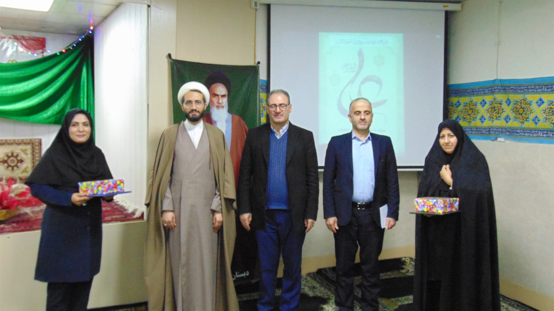 بازدید از مدرسه شهید محلاتی تاریخ 24 دی 1403