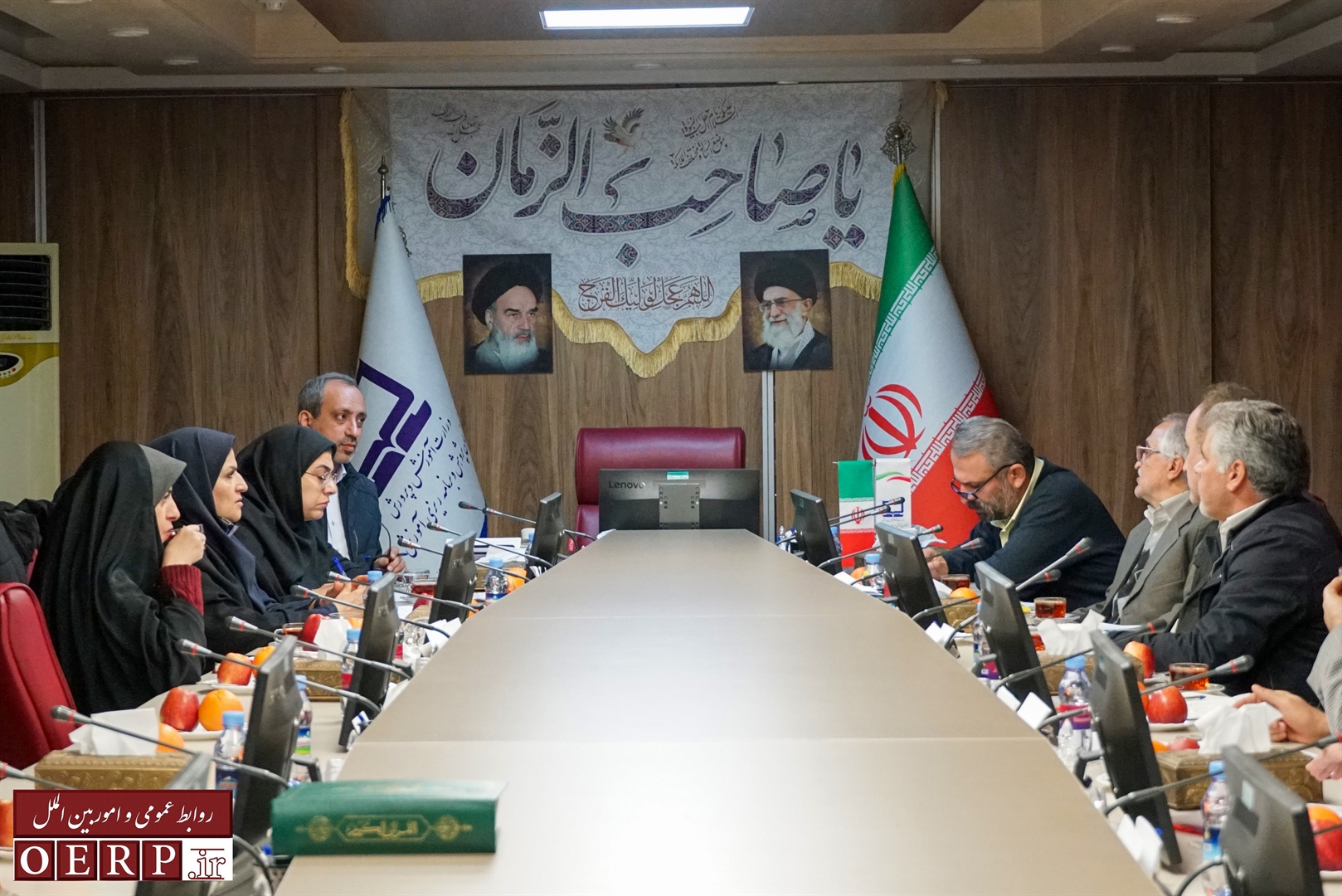 نشست كارگروه مشاغل اختصاصی اداری وزارت آموزش و پرورش 