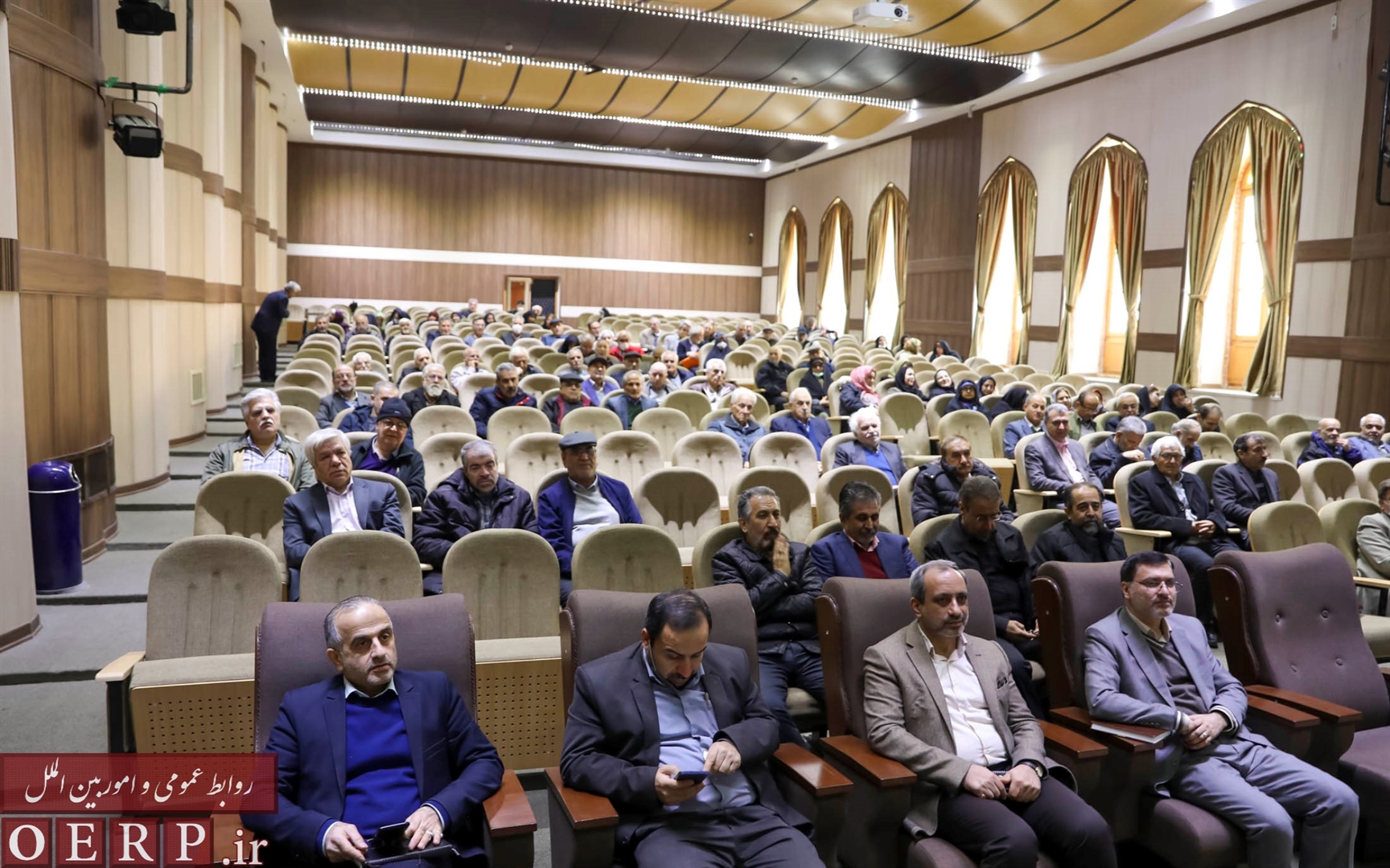 تجدید دیدار با پیشکسوتان سازمان پژوهش و برنامه‌ریزی آموزشی